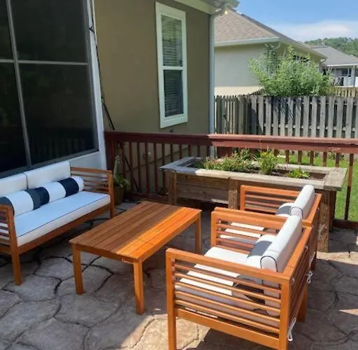 Burnside Beauty 4br Pingpong Patio * Tallahassee