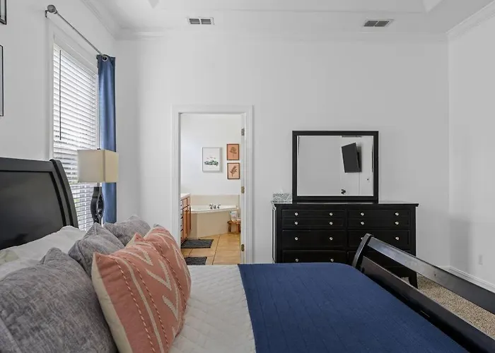 Burnside Beauty 4br Pingpong Patio Holiday home