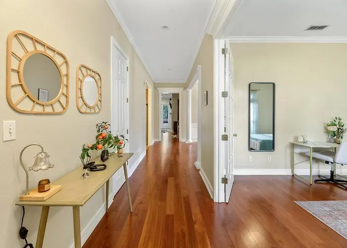 Holiday home Burnside Beauty 4br Pingpong Patio *
